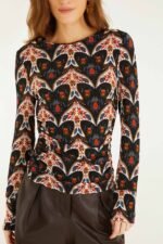 Black Porcelain Birds Long Sleeve Jersey Blouse - Image 4