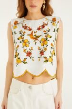 Off-White Lemon Bouquet Wavy Hem Sleeveless Blouse - Image 4