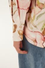 Light Pink Equestrian Buttoned Shirt - Image 5