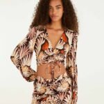 Multicolor Ammonite Ruched Long Sleeve Crop Top