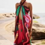 Sarong With Tassel Trim In The Four Corners